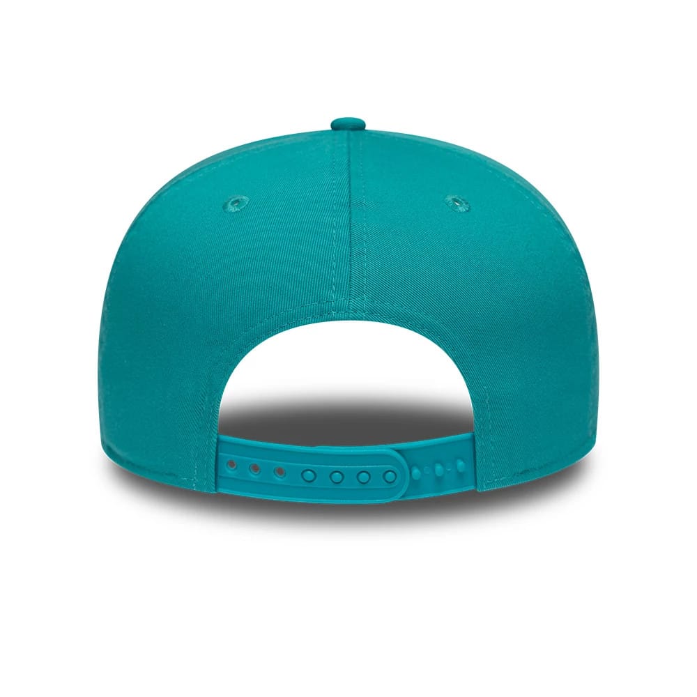 Grizzlies NBA Hardwood Classic Turquoise New Era 19TWENTY Adjustable Cap, rear view showing a plain turquoise back with an adjustable strap, a structured crown and small embroidered eyelets on either side of the top button.