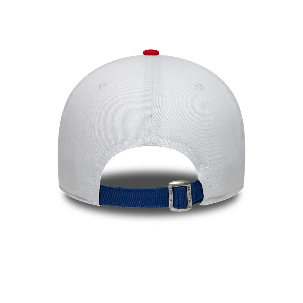 Pictured is this Paris Saint-Germain 86 9FORTY cap in white & red. 5