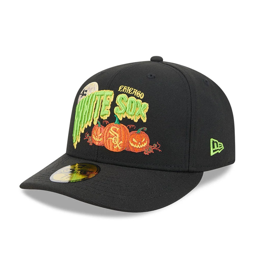 Chicago White Sox MLB Pumpkin Patch Black New Era 59FIFTY Fitted Cap, front view showing neon green White Sox lettering with pumpkin graphics in orange on the structured black crown, featuring a gold 59FIFTY size sticker on the visor.