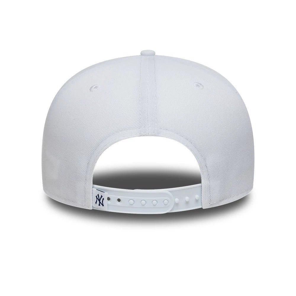 New York Yankees MLB Floral White New Era 9FIFTY Snapback Adjustable Cap, rear view showing a navy Yankees logo on the white snap closure, small eyelets on each panel and a structured white crown with a top button.