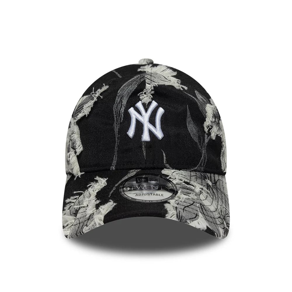 Pictured is this MLB Frayed New York Yankees 9TWENTY cap in black. 2