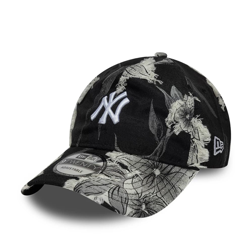Pictured is this MLB Frayed New York Yankees 9TWENTY cap in black. 1