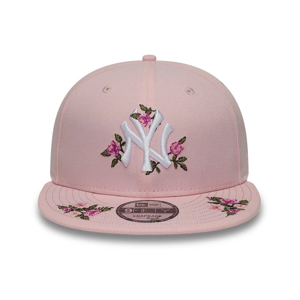 Pictured is this MLB Floral New York Yankees 9FIFTY Snapback cap in pastel pink. 3