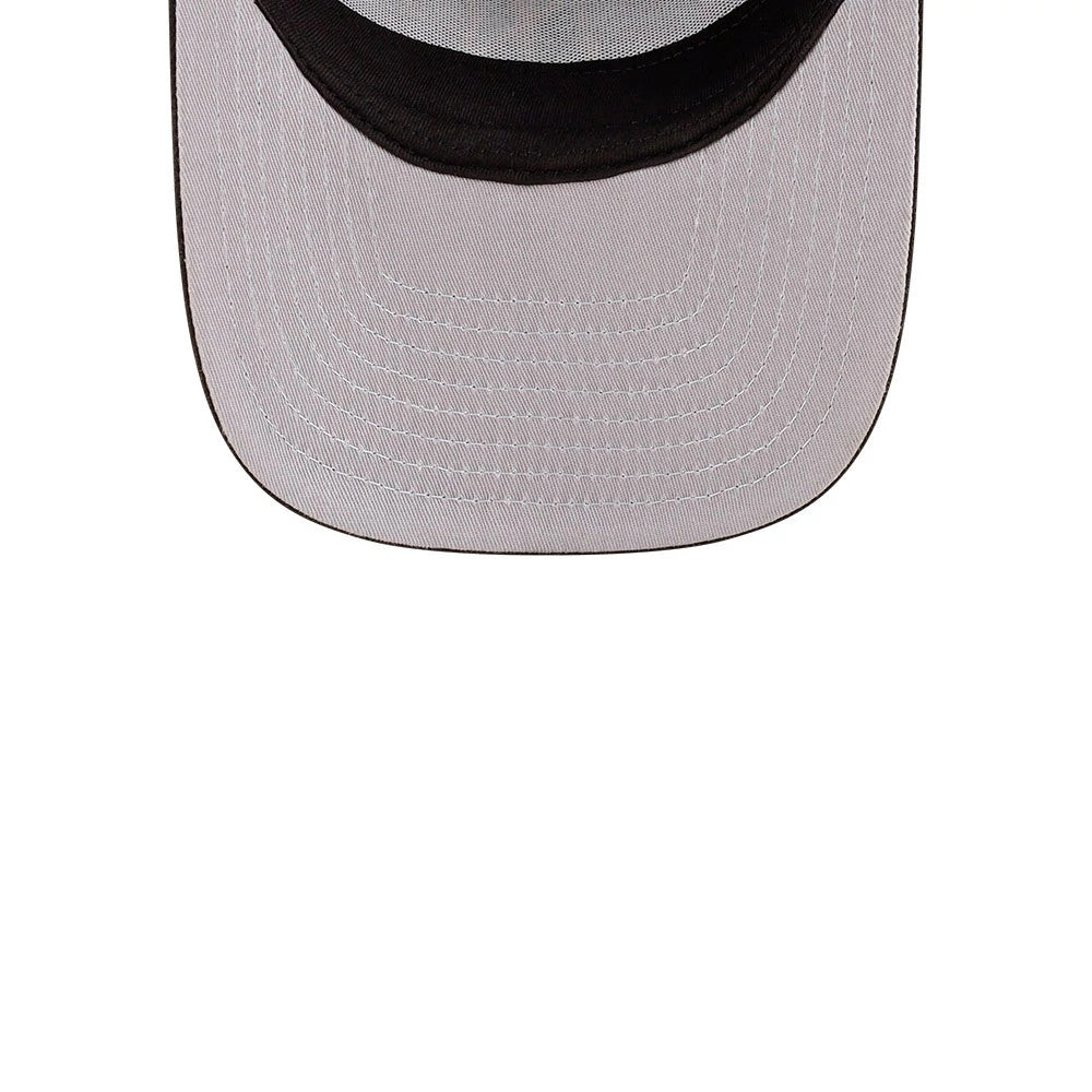Yankees MLB Day Of The Dead Black New Era 59FIFTY A-Frame Fitted Cap, inside view showing the light grey undervisor with multiple rows of white stitching, the black interior sweatband and a glimpse of the dark taping along the seam line.