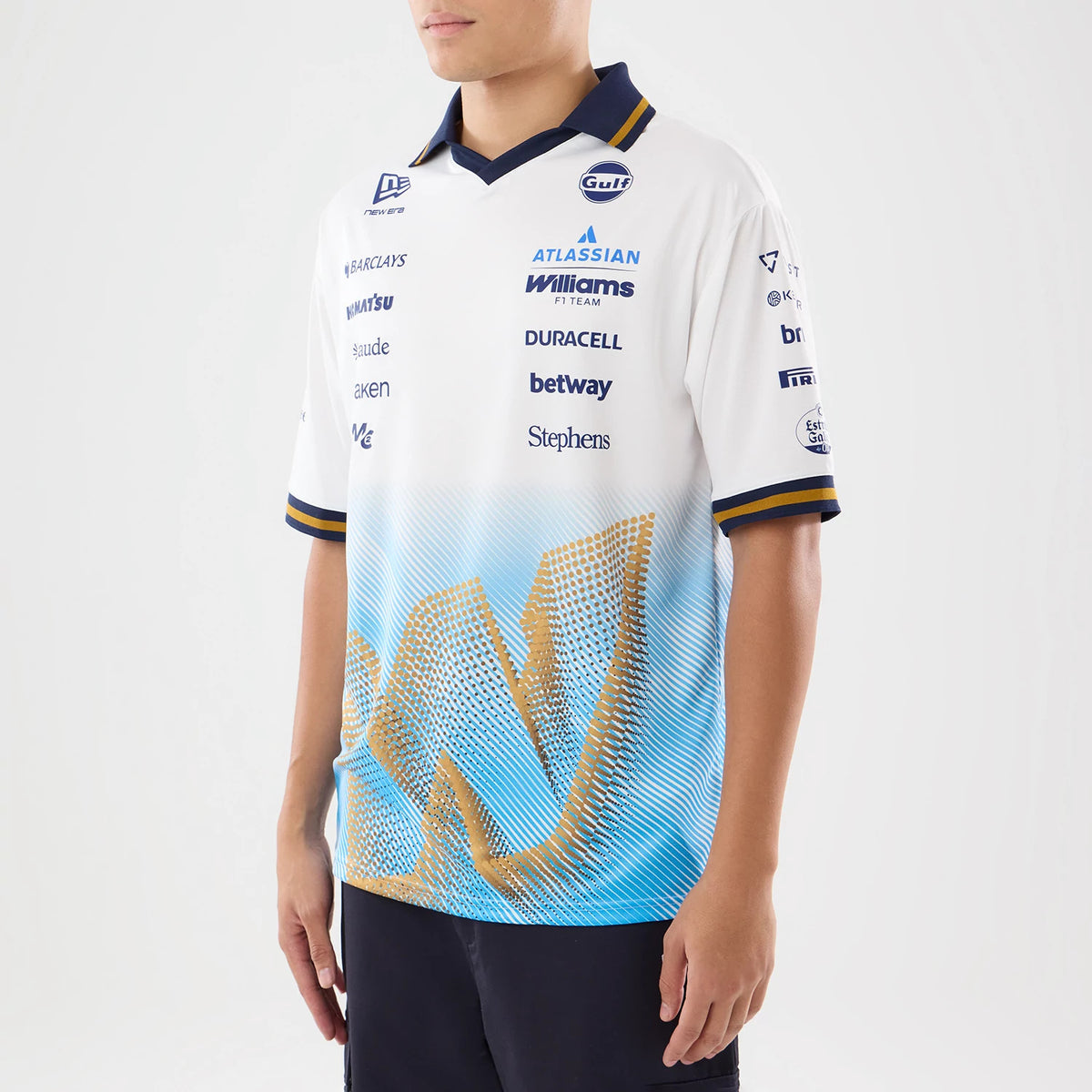 The model is wearing this Williams Spain Race Special T-Shirt in white. 3