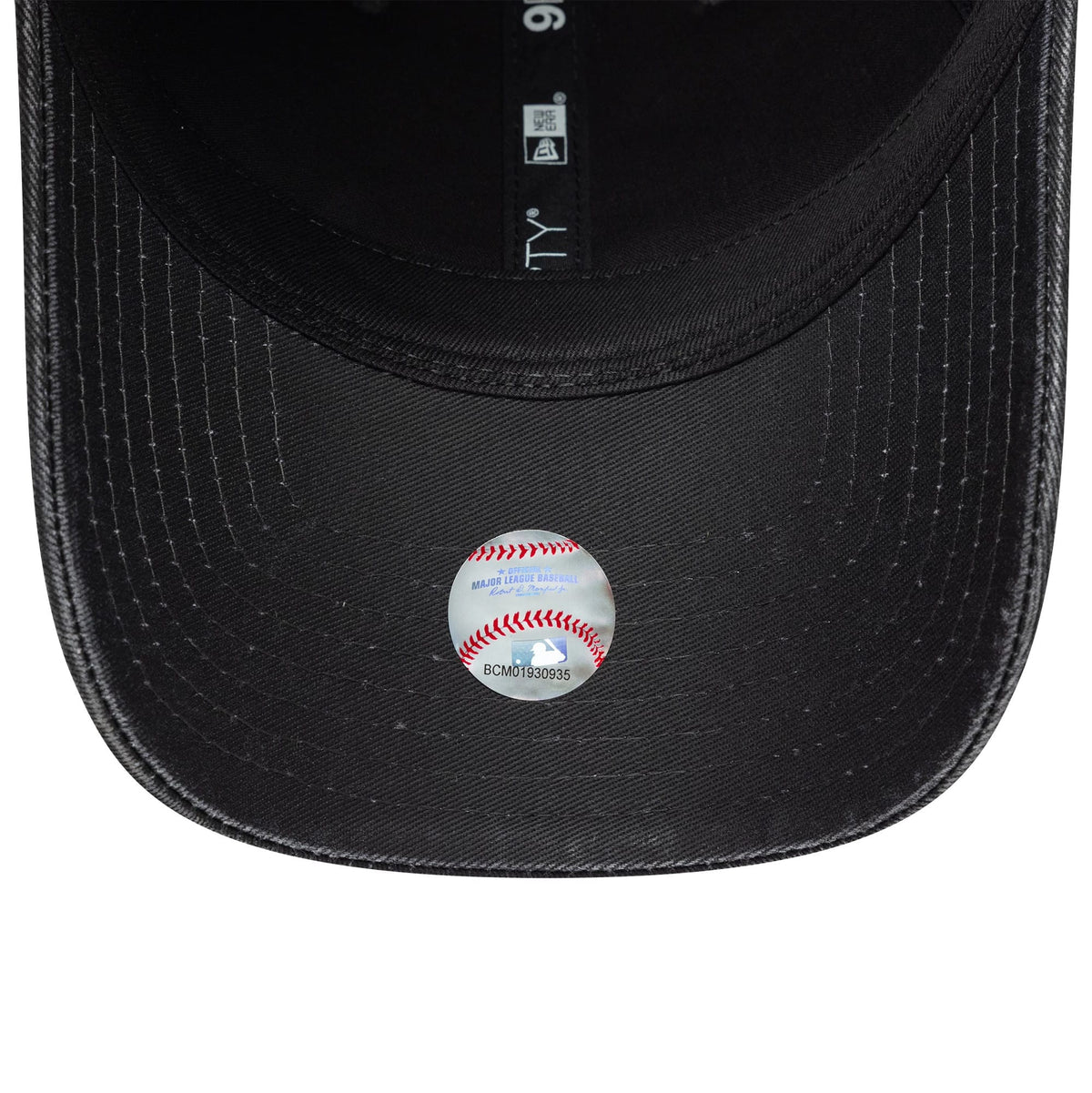 Pictured is this MLB Ombre Chicago White Sox 9FORTY cap in black. 7
