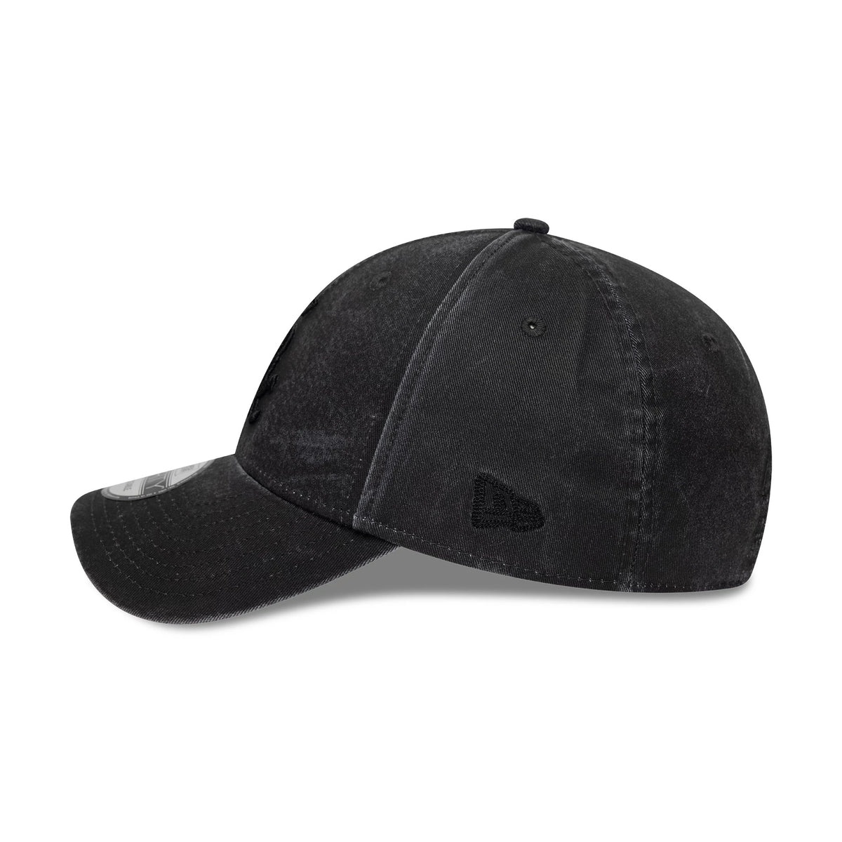 Chicago White Sox MLB Ombre Black New Era 9FORTY Adjustable Cap, side view showing the black embroidered New Era flag logo on the left side, gently curved black visor, and structured panels with a 9FORTY size sticker on the visor.