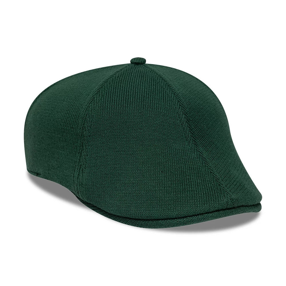 New Era New York Yankees MLB Knitted Dark Green Duckbill Cap, three-quarter view showing the ribbed dark green fabric, the structured crown with panel seams, and the flat duckbill visor, all accented by a matching top button.