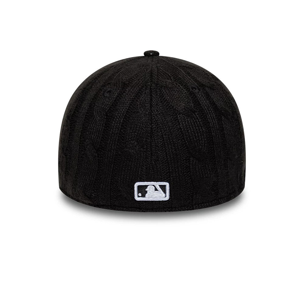 Pictured is this MLB Knitted New York Yankees 39THIRTY Stretch Fit cap in black. 4