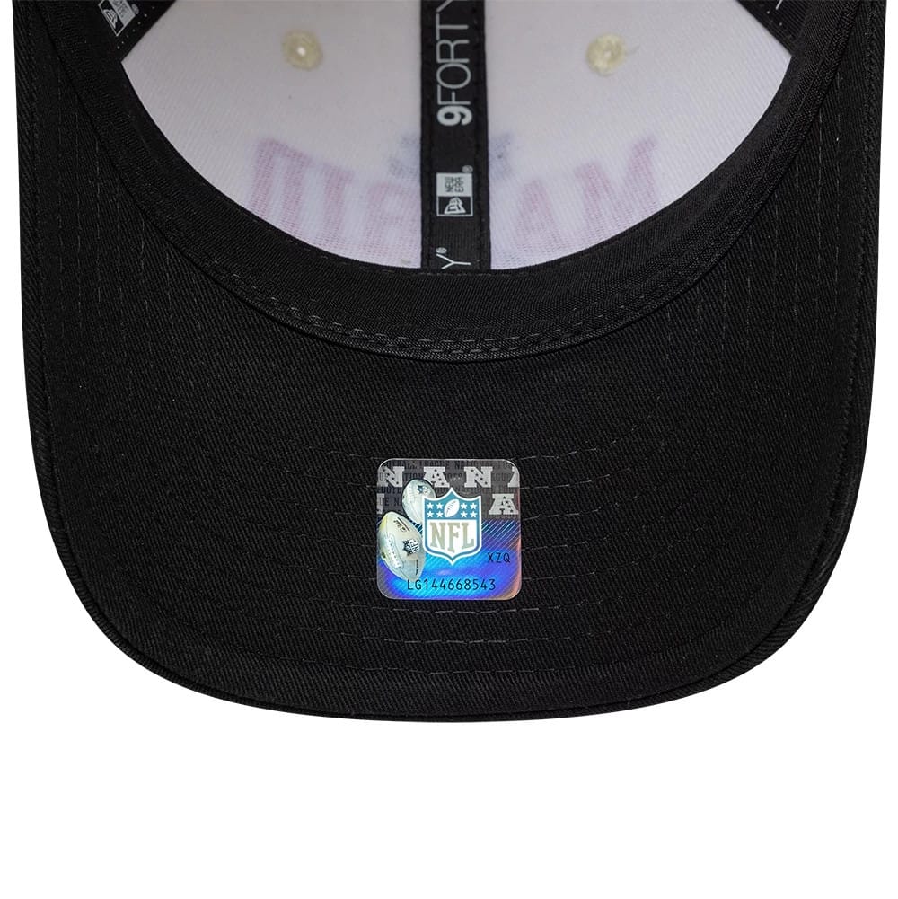 Pictured is this NFL International Series Games 2026 Madrid Atlanta Falcons 9FORTY M-Crown cap in white & black. 7
