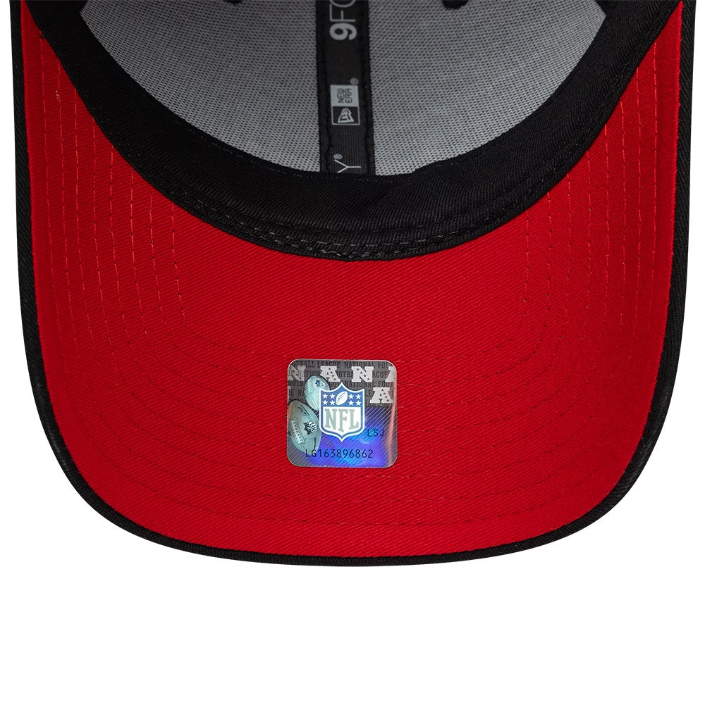 Pictured is this NFL International Games 2026 Munich New England Patriots 9FORTY cap in black. 2