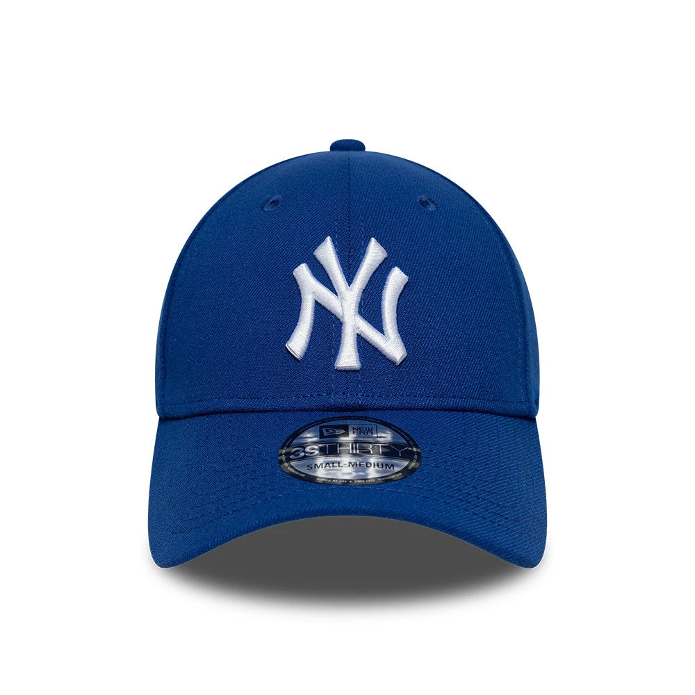 This is a New York Yankees MLB Blue 39THIRTY Stretch Fit Cap 2