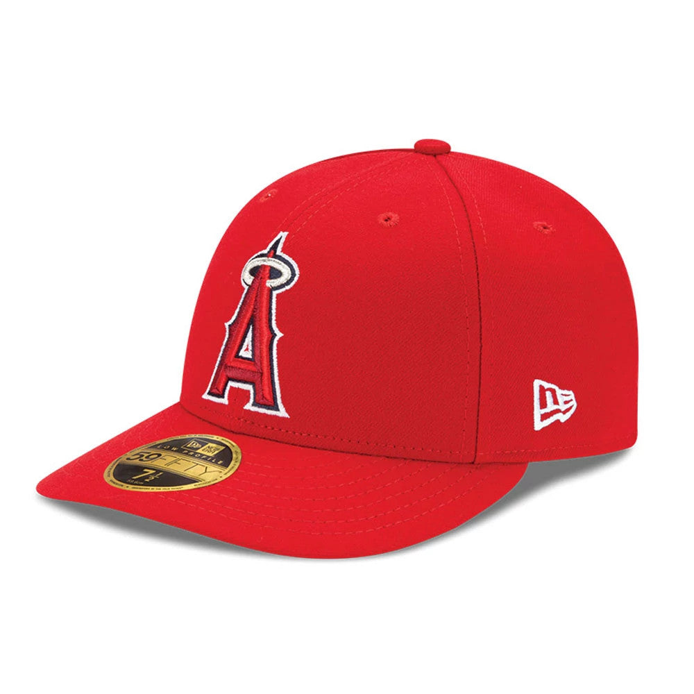 LA Angels Authentic Collection Red Low Profile New Era 59FIFTY Fitted Cap, three-quarter view showing the raised embroidery of the Angels' logo on the front panel, a gold 59FIFTY size sticker on the red visor.