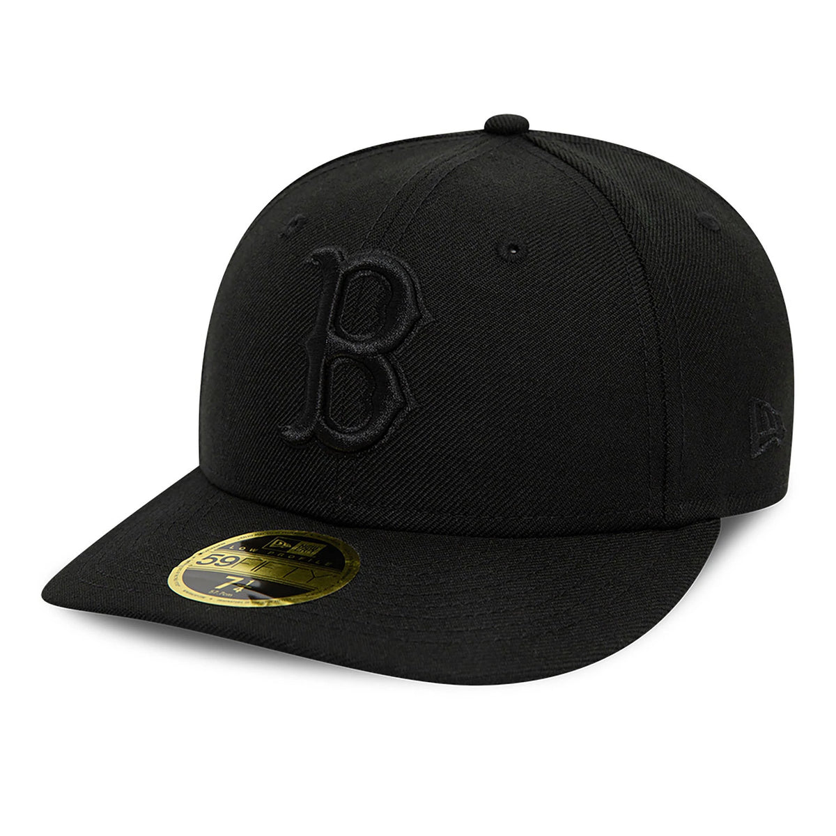 Boston Red Sox MLB Black Low Profile New Era 59FIFTY Fitted Cap, three-quarter view showing the black raised embroidery B logo on the front panel, a matching black visor, and a gold 59FIFTY size sticker on the top of the visor.