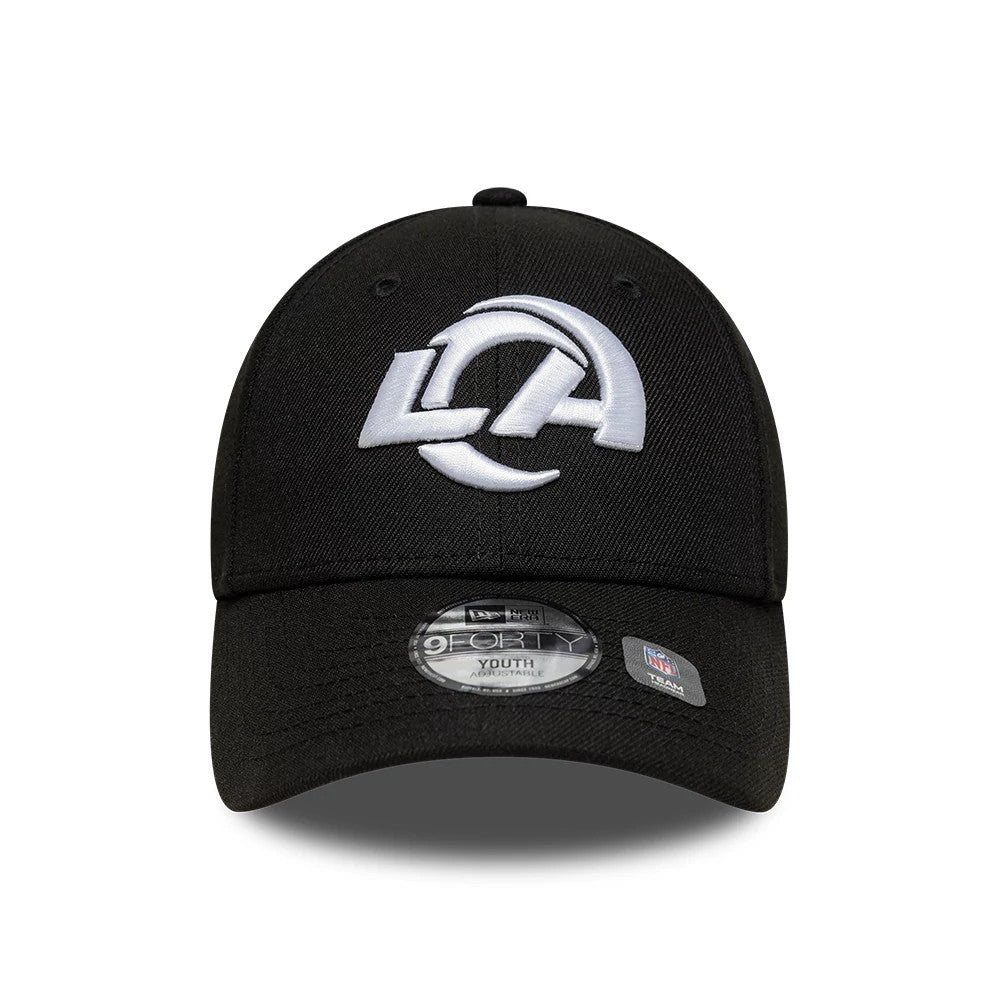 LA Rams NFL Black New Era 9FORTY Adjustable Cap, front view showing the raised white embroidered LA logo on the black crown, with a curved black visor and a 9FORTY size sticker on the centre of the visor.