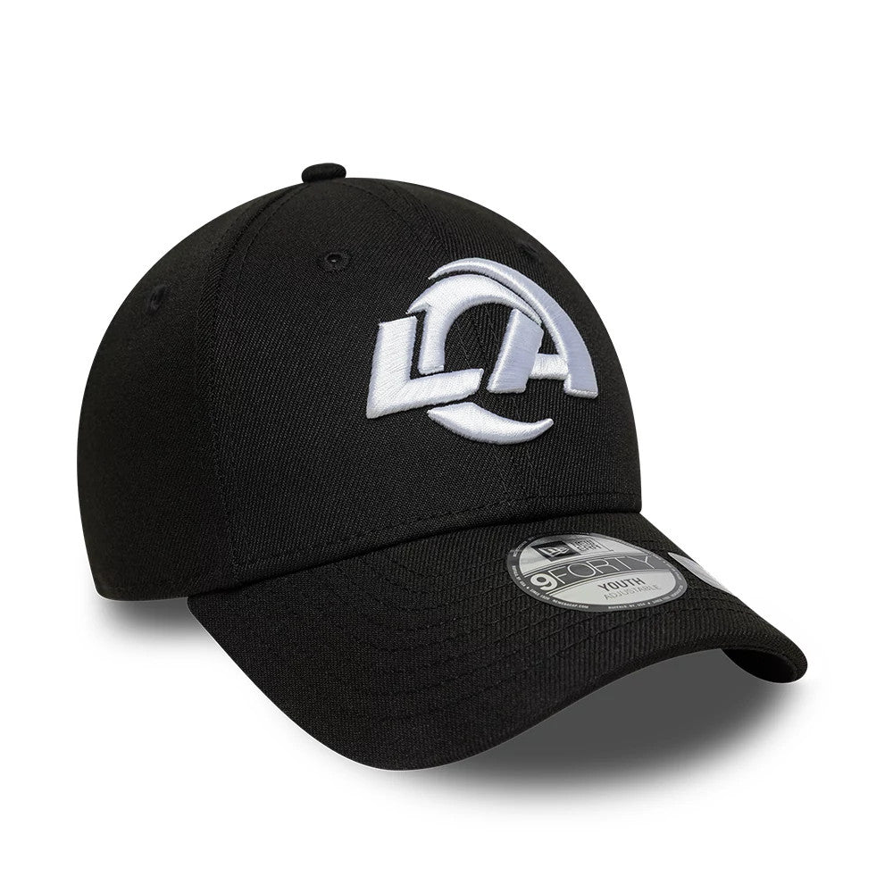 LA Rams NFL Black New Era 9FORTY Adjustable Cap, front view showing the raised embroidered LA Rams logo in white on the structured black front panel, with a curved black visor and a 9FORTY size sticker on the top.