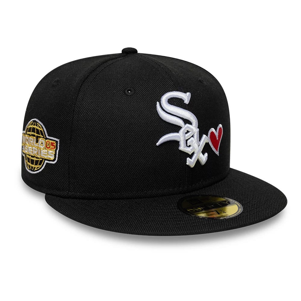 Pictured is this MLB Heart Chicago White Sox 59FIFTY Fitted cap in black. 1