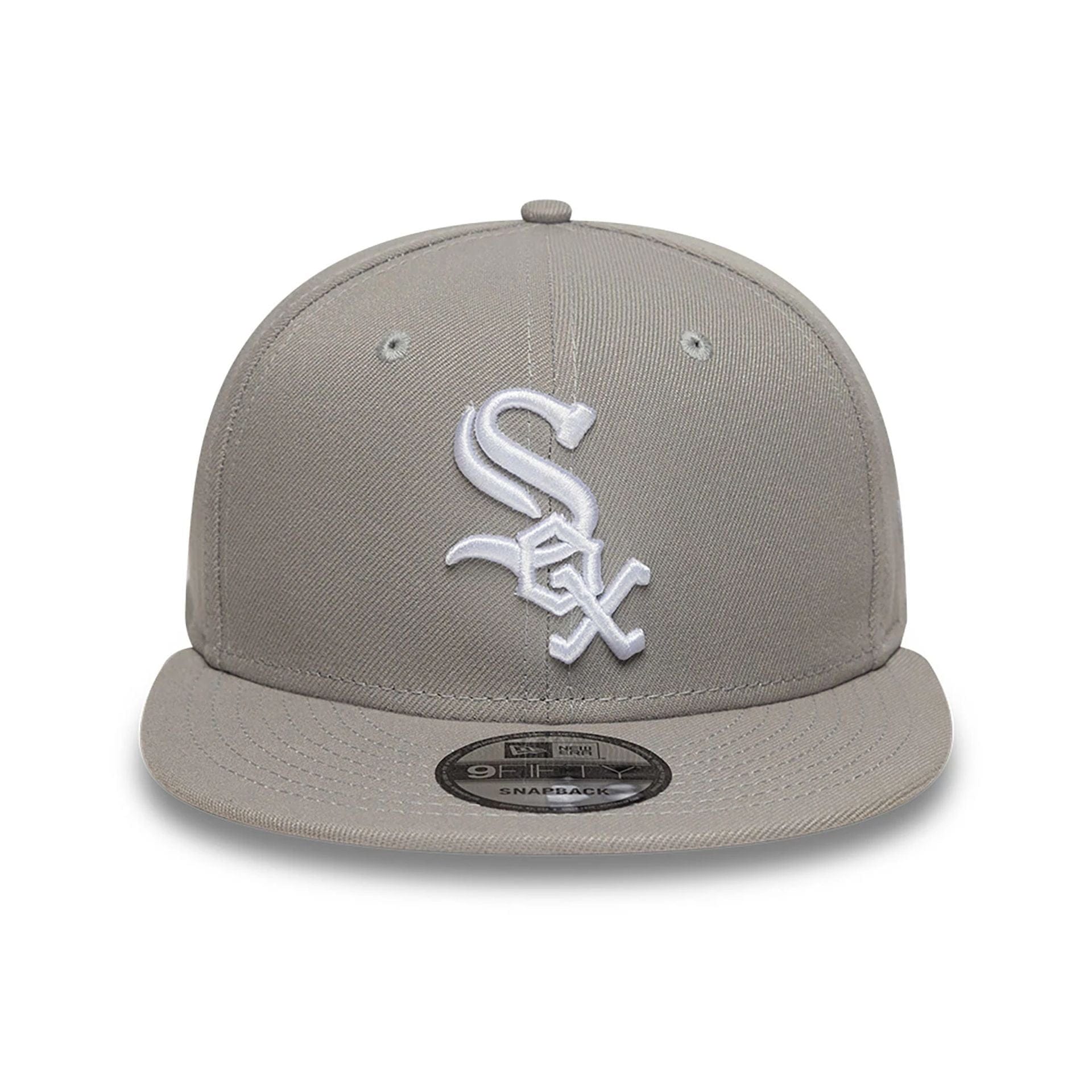 This is a Chicago White Sox Grey 9FIFTY Snapback Cap 2