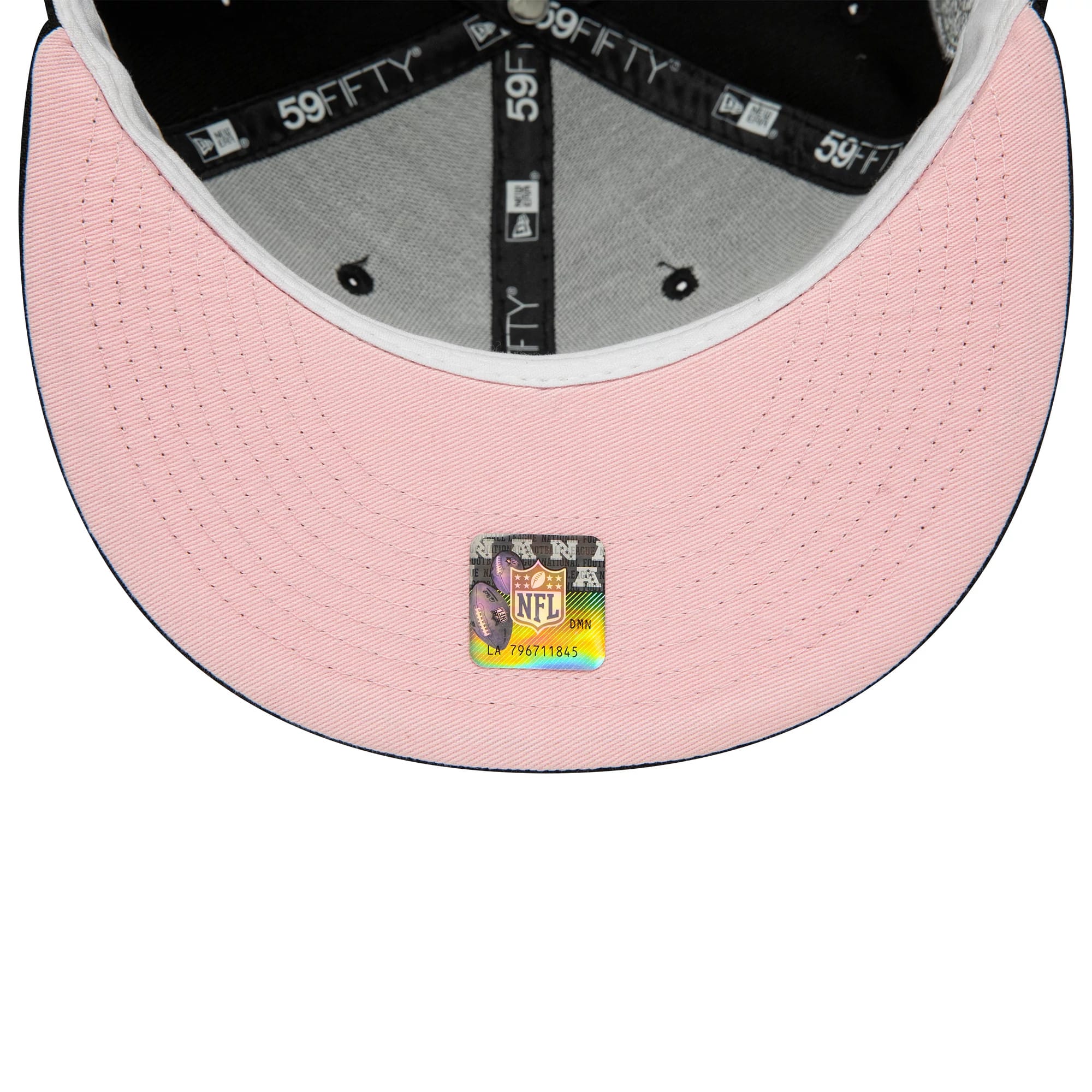 This is a New England Patriots NFL Rivals Black 59FIFTY Fitted Cap 2
