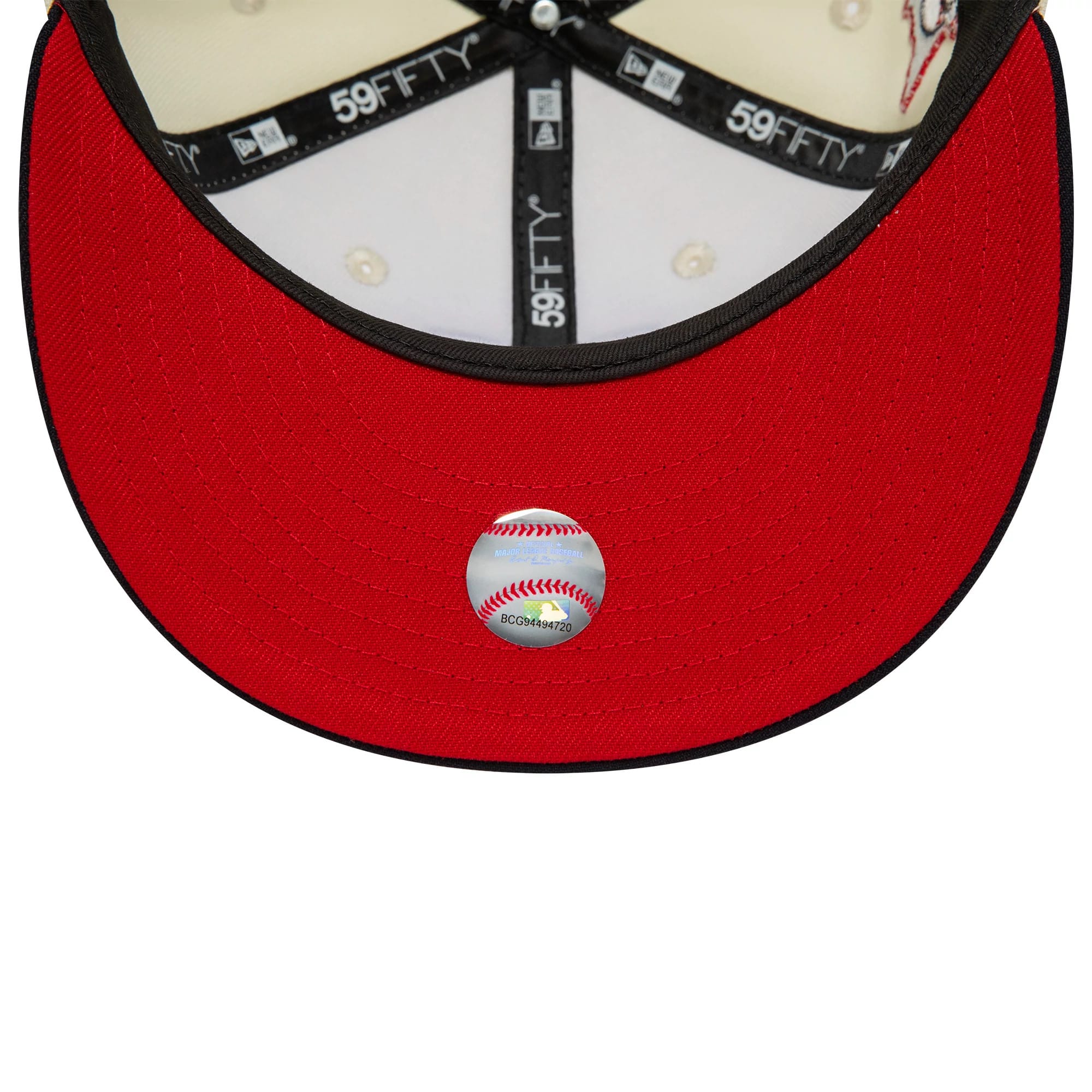 This is a Minnesota Twins MLB White 59FIFTY Fitted Cap 2