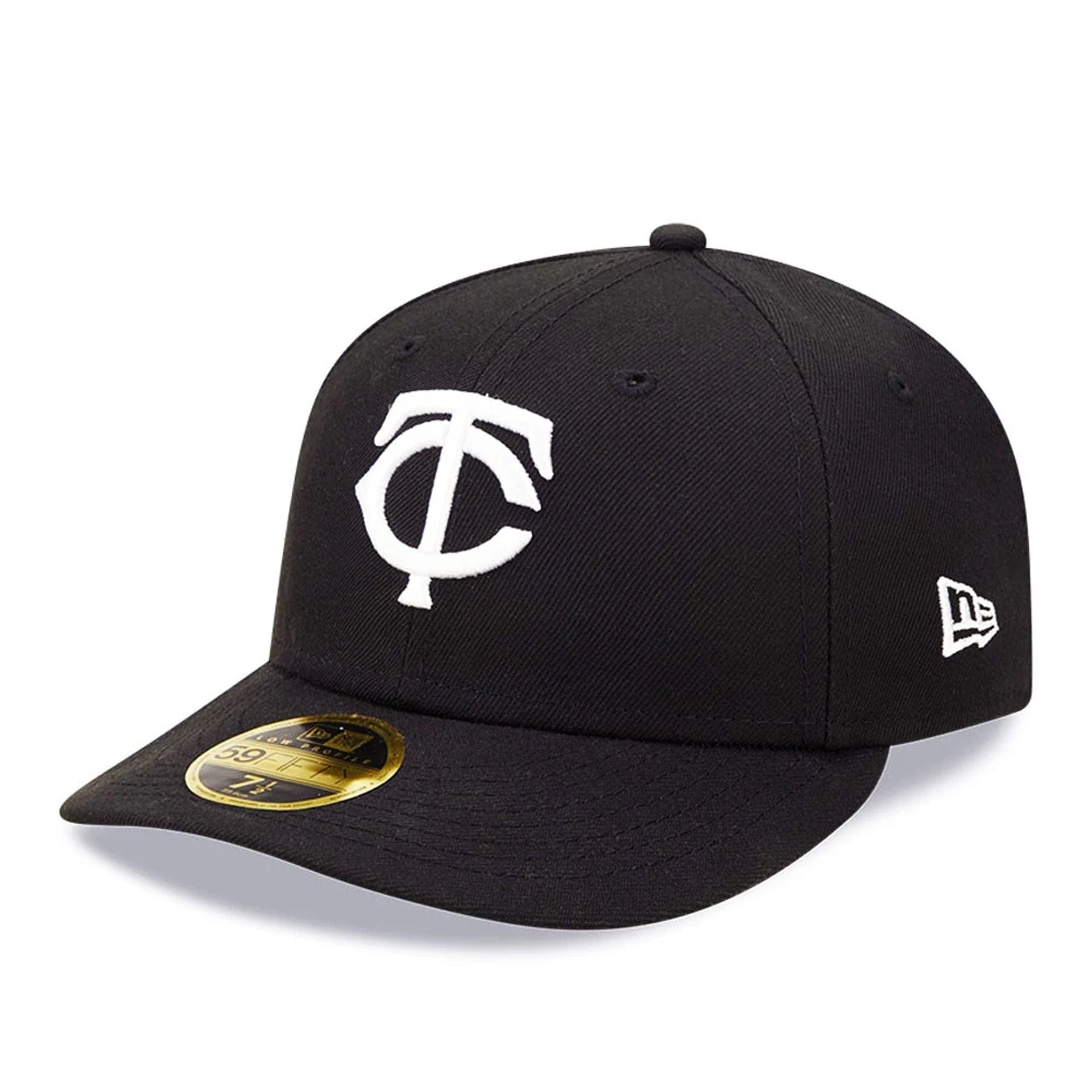 Pictured is this Minnesota Twins Black Low Profile 59FIFTY Fitted Cap 1
