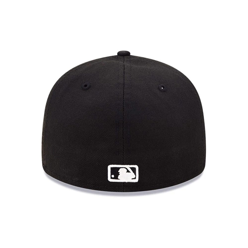 Pictured is this Minnesota Twins Black Low Profile 59FIFTY Fitted Cap 7