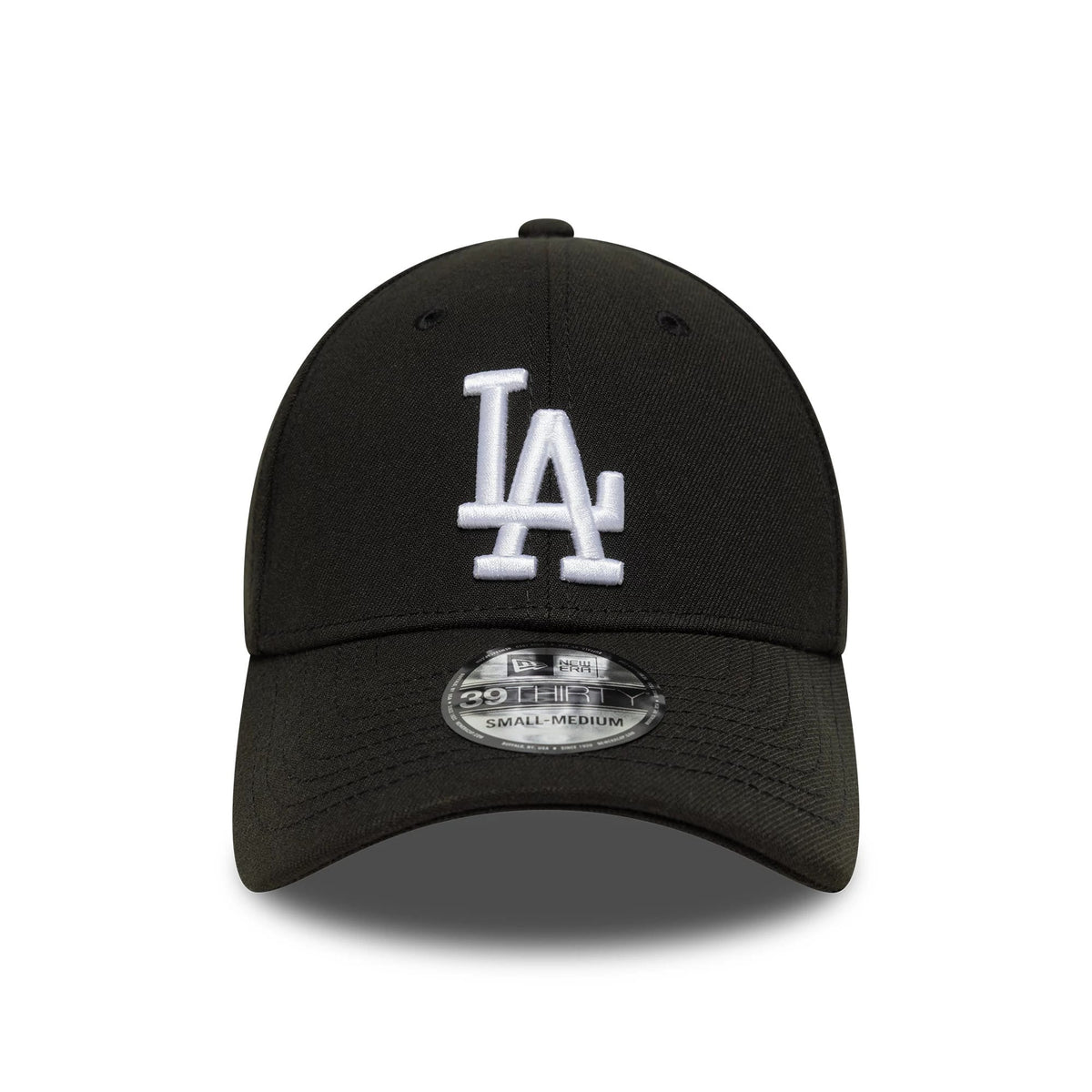 LA Dodgers MLB Black New Era 39THIRTY Stretch Fit Cap, front view showing the raised white LA logo embroidered on the front panel, with a pre-curved black visor and a 39THIRTY size sticker placed on the visor.