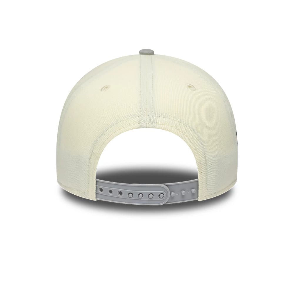 Pictured is this MLB Cooperstown LA Dodgers 9FORTY A-Frame cap in white & grey. 7