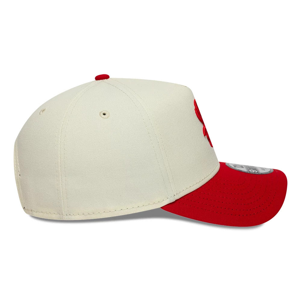 Pictured is this MLB Chrome Scarlet Chicago White Sox 9FORTY A-Frame Adjustable cap in cream. 7