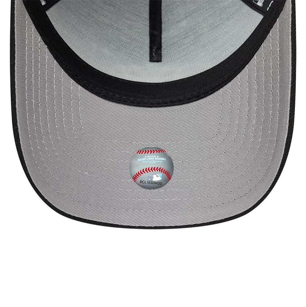 Pictured is this MLB Rose New York Yankees 9FORTY A-Frame cap in black. 2