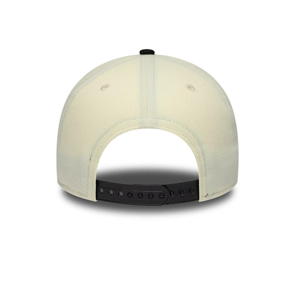 Pictured is this MLB Cooperstown New York Yankees 9FORTY A-Frame cap in white & black. 7
