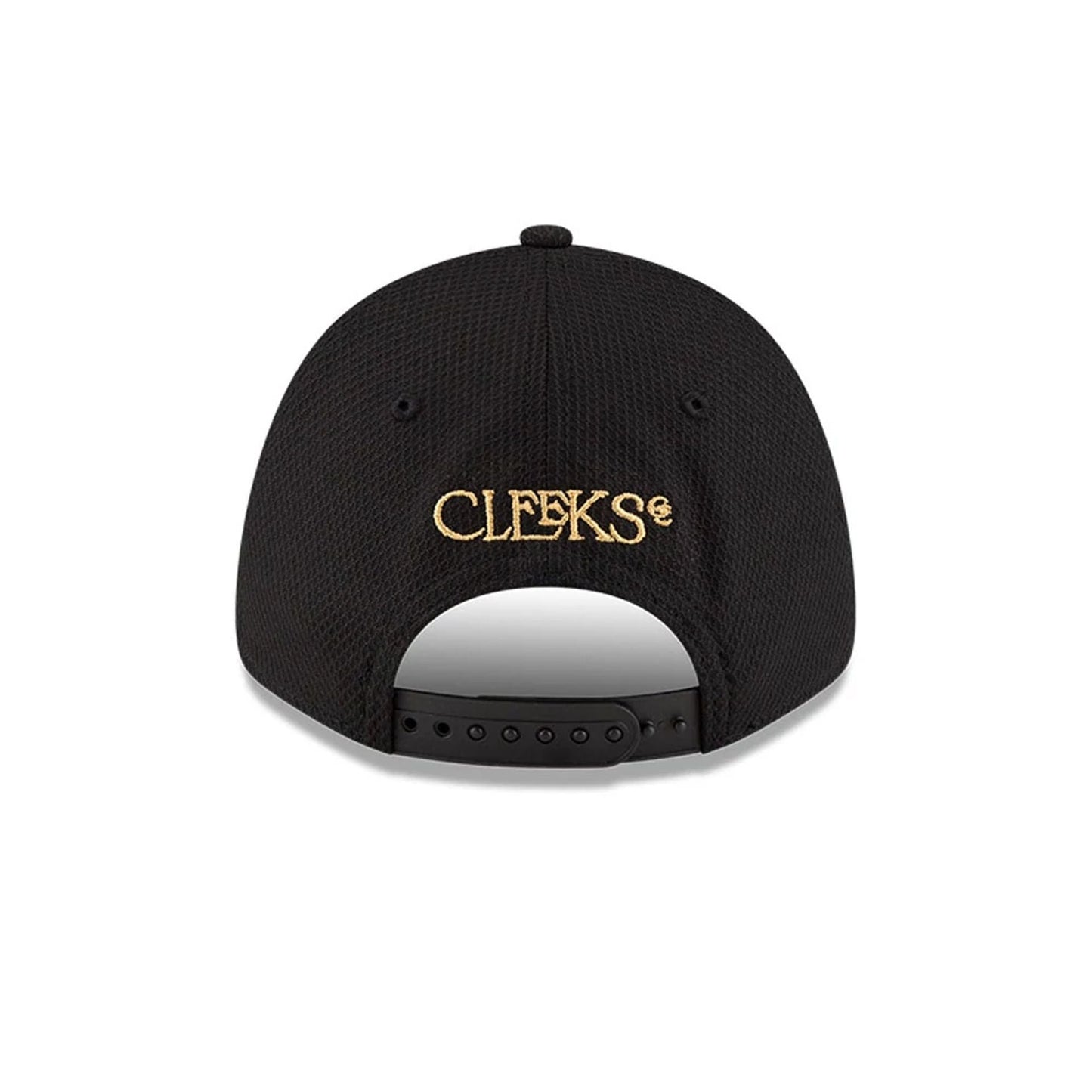 This is a Cleeks LIV Cleeks Black 9FORTY Stretch Snap Adjustable Cap 7