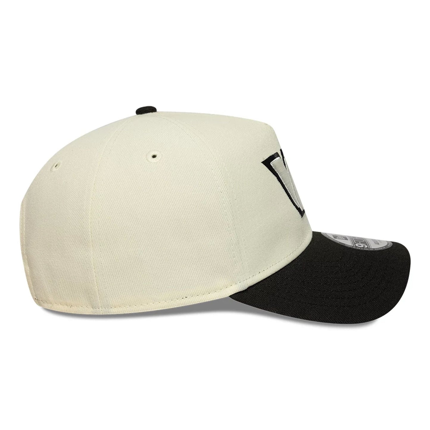 This is a Washington Commanders NFL White 9FORTY A-Frame Adjustable Cap 7