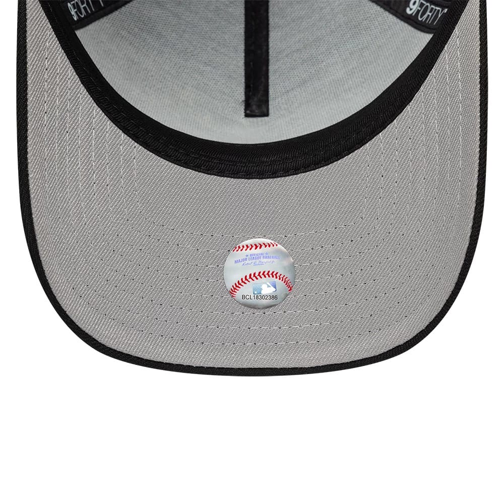Pictured is this MLB Cooperstown LA Dodgers 9FORTY A-Frame cap in black. 2