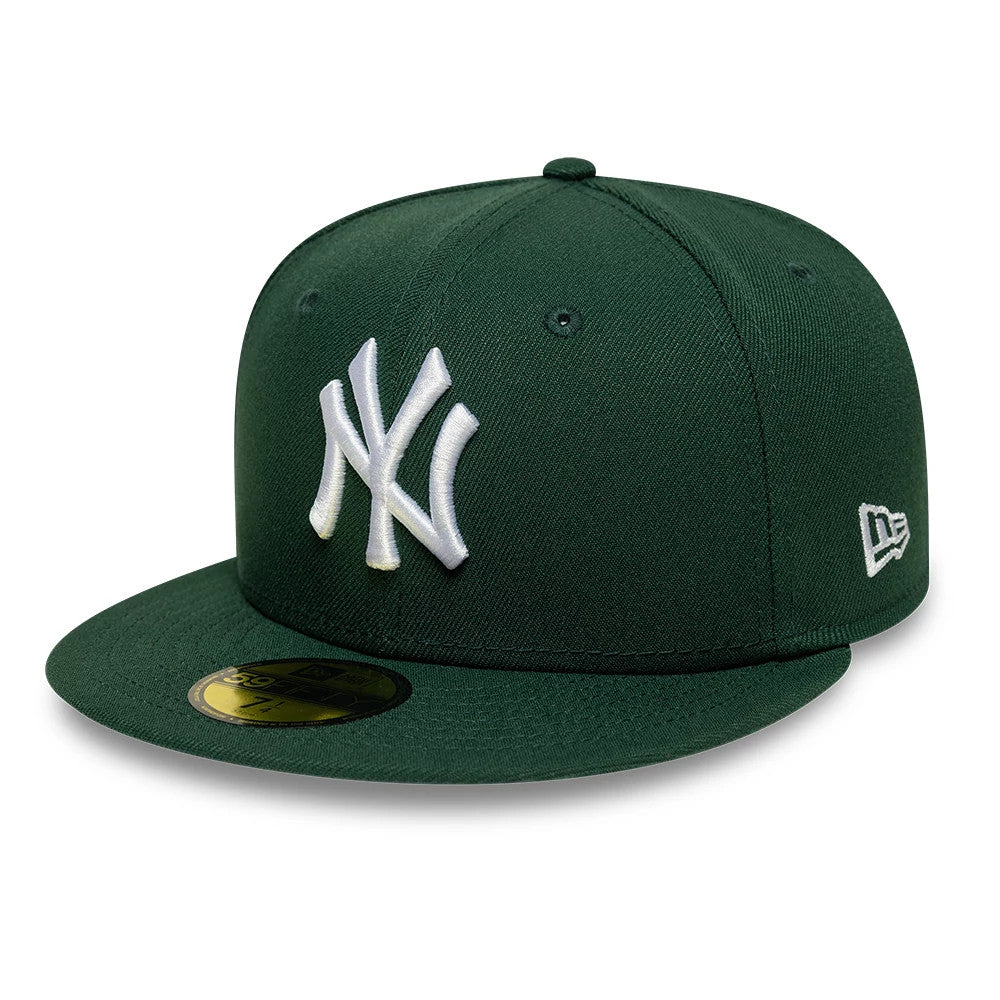 Pictured is this MLB New York Yankees Core 59FIFTY Fitted cap in dark green. 1