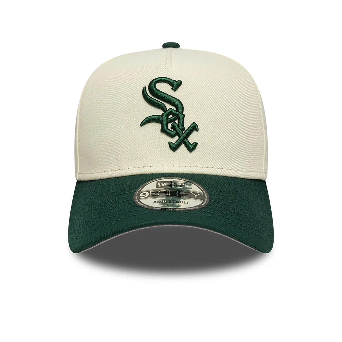 Chicago White Sox Chrome White And Dark Green New Era 9FORTY A-Frame Adjustable Cap, front view showing the dark green embroidered team logo raised on the white front panel, with a matching dark green curved visor and a 9FORTY size sticker.