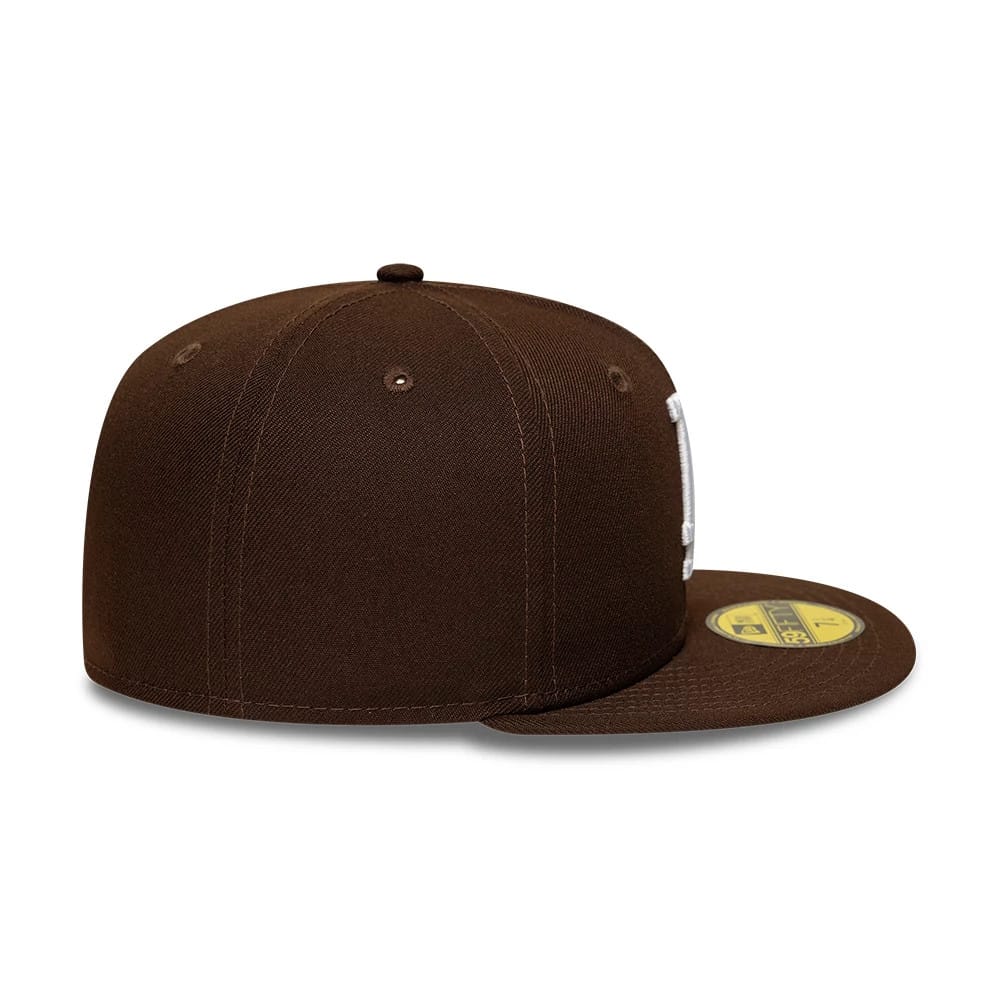 Pictured is this MLB LA Dodgers 59FIFTY Fitted cap in dark brown. 7
