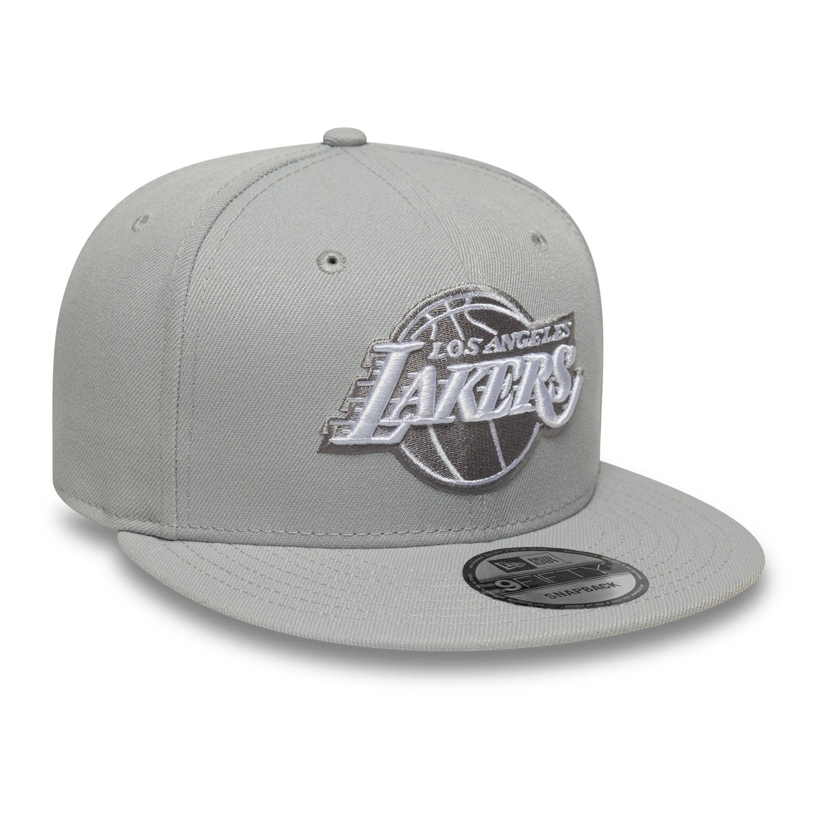 LA Lakers NBA Essential Pack Grey New Era 9FIFTY Snapback Adjustable Cap, three-quarter view showing the grey and white raised embroidered Lakers logo on the front panel, grey flat visor with a 9FIFTY size sticker, and structured crown with eyelets.