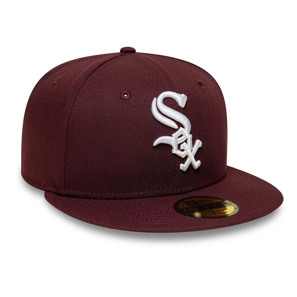 Chicago White Sox MLB Dark Purple New Era 59FIFTY Fitted Cap, front view showing the white embroidered Sox logo on the structured dark purple crown, with a matching flat visor and the gold 59FIFTY size sticker on top.