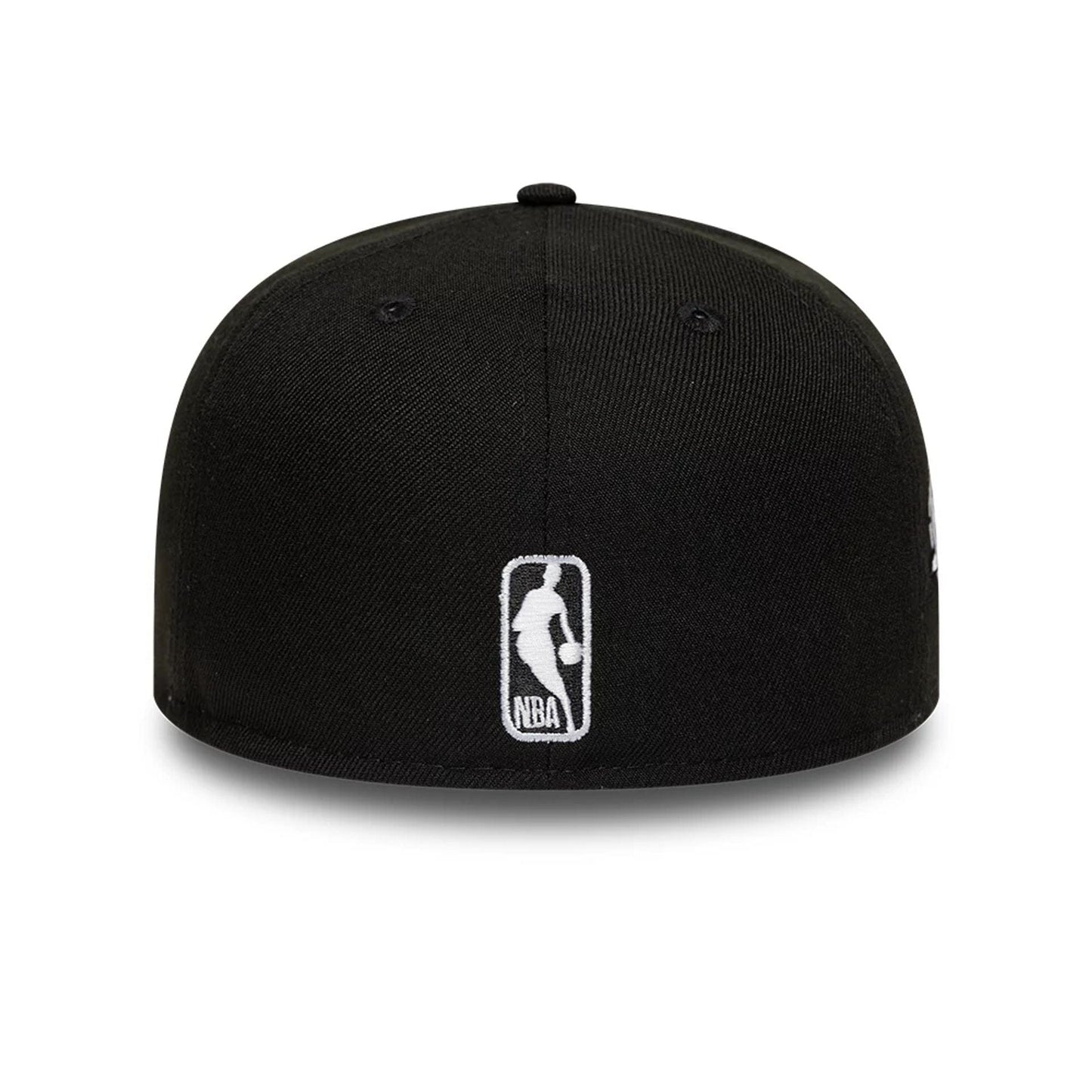 This is a New York Knicks NBA Black 59FIFTY Fitted Cap 7