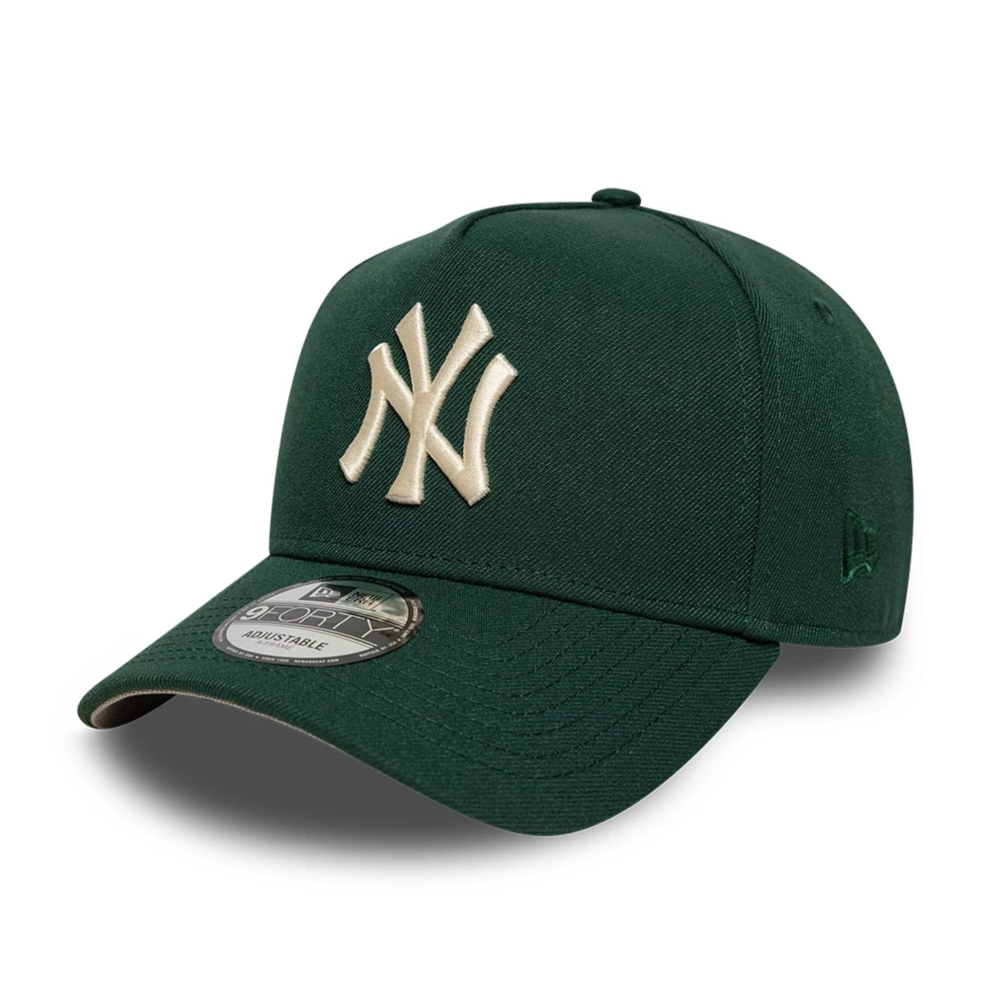 This is a New York Yankees MLB Dark Green 9FORTY A-Frame Adjustable Cap 1