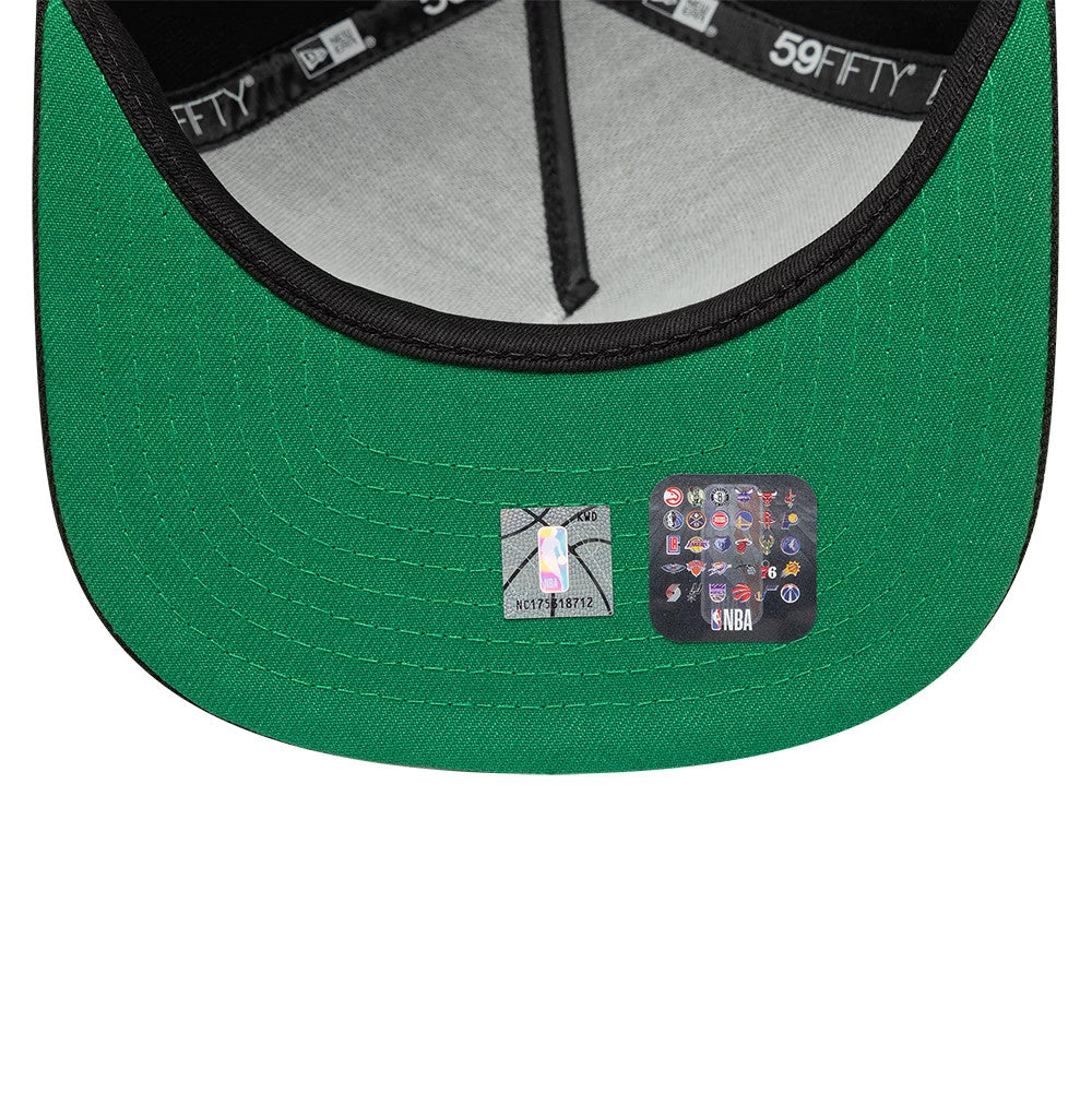 This is a LA Lakers Flat Black 59FIFTY A-Frame Fitted Cap 2