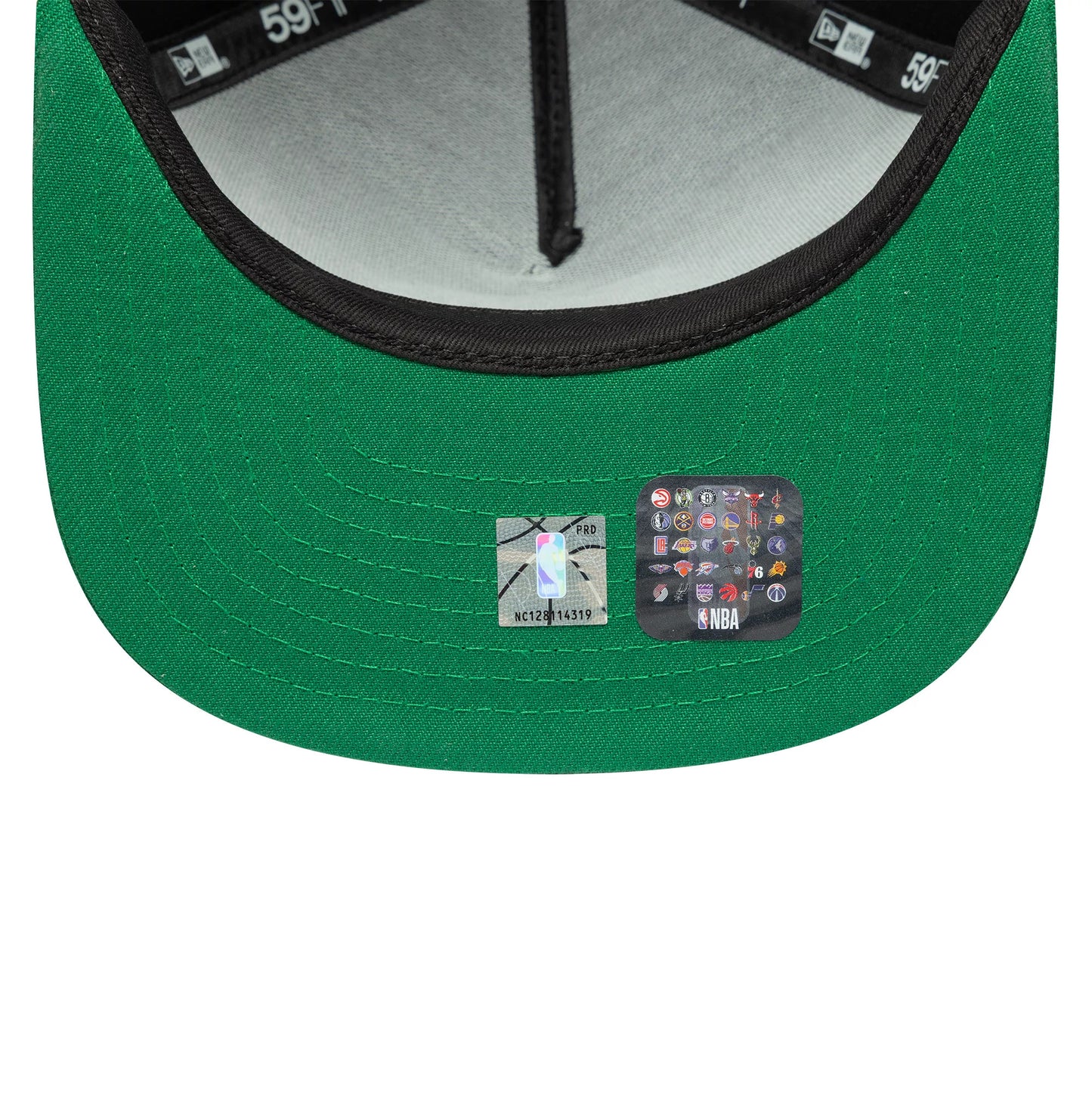 This is a Boston Celtics Flat 9FIFTY A-Frame Fitted Cap in black & green. 7