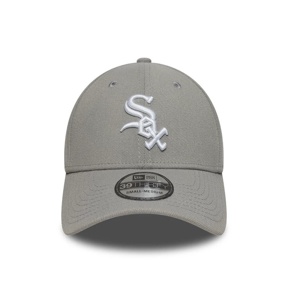 This is a Chicago White Sox MLB Grey 39THIRTY Stretch Fit Cap 2
