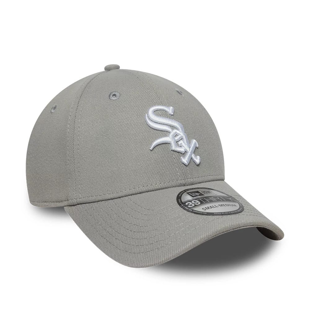 Chicago White Sox MLB Grey New Era 39THIRTY Stretch Fit Cap, front view showing a raised white embroidered Sox logo on the front panel, grey curved visor with a 39THIRTY size sticker, and matching grey eyelets and top button.
