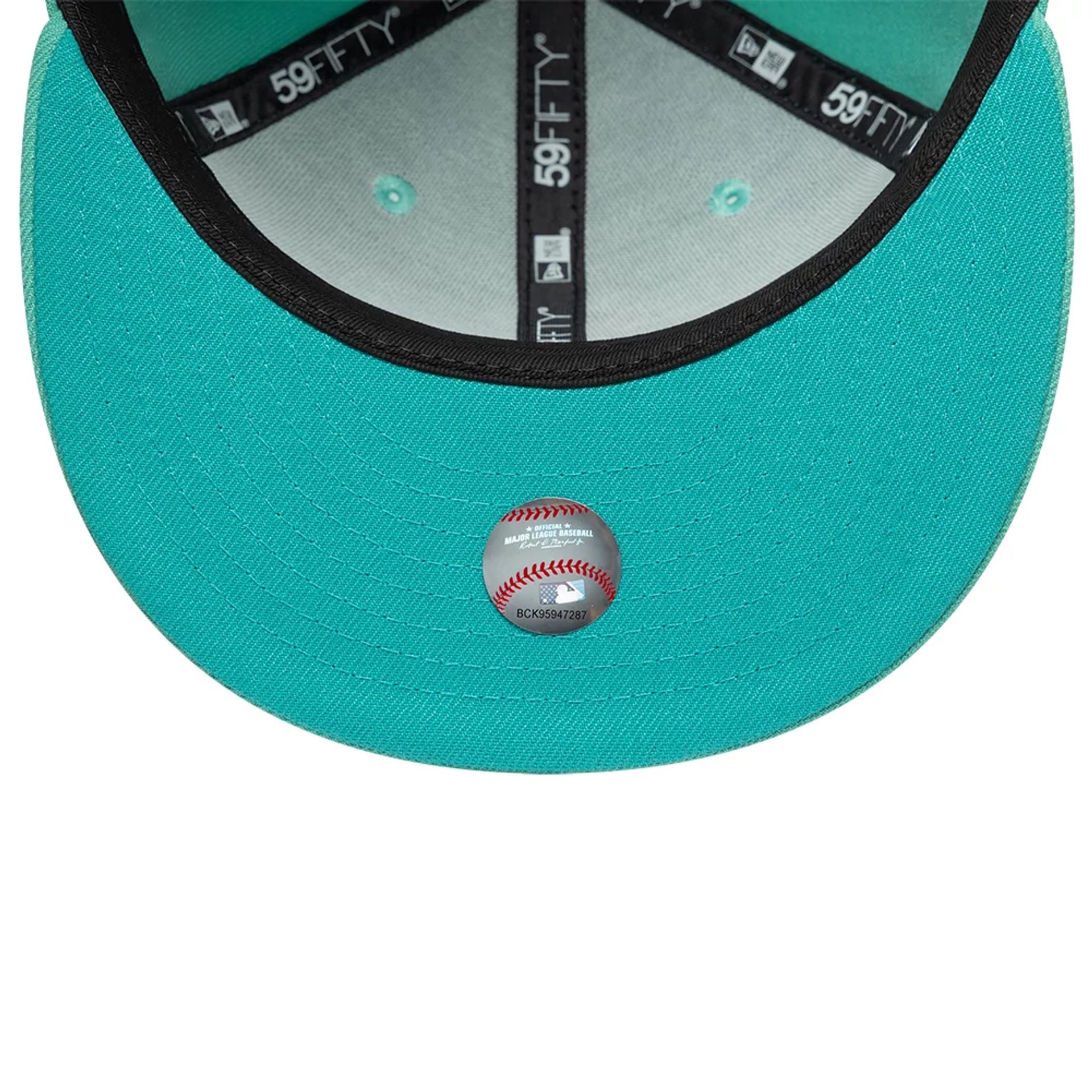 This is a Chicago White Sox MLB Turquoise 59FIFTY Fitted Cap 2