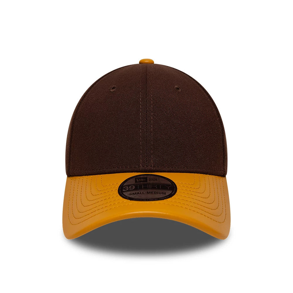 This is a New Era Dark Brown 39THIRTY Stretch Fit Cap 2