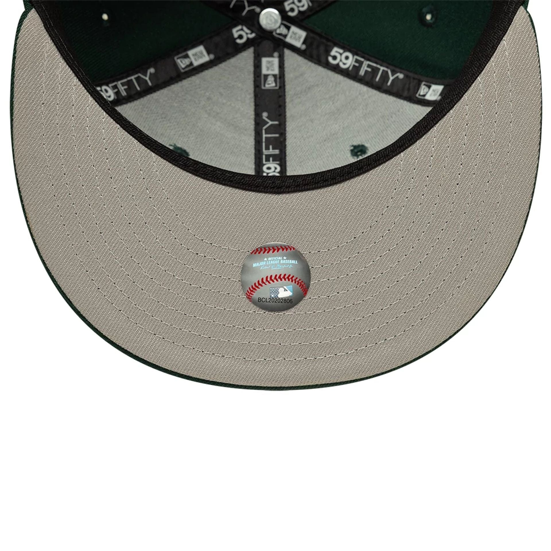 Pictured is this MLB LA Dodgers 59FIFTY Fitted cap in dark green. 2