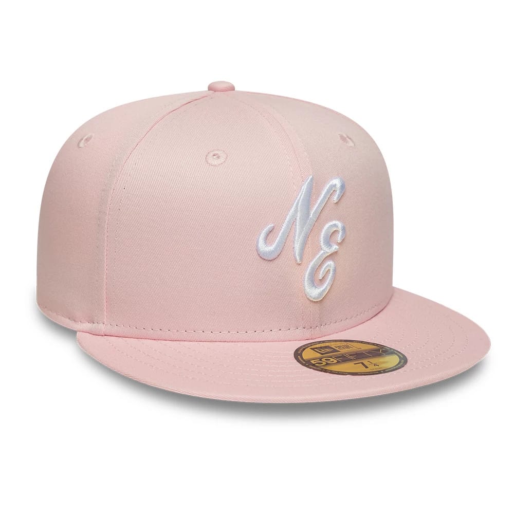 New Era Heritage Connect Pastel Pink 59FIFTY Fitted Cap, front view showing raised white NE embroidery on the front panel, a matching pastel pink flat visor, and a gold 59FIFTY size sticker on the visor.