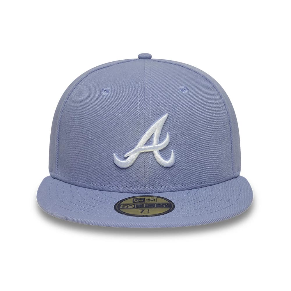 Atlanta Braves MLB Pastel Purple New Era 59FIFTY Fitted Cap, front view showing a raised white embroidered A logo on the front panel, pastel purple flat visor, and a gold 59FIFTY size sticker on the centre of the visor.